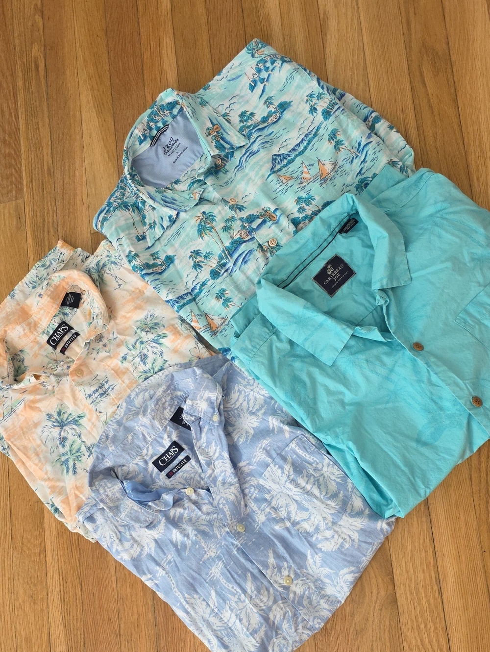 4 Mens Large Summer Button Downs